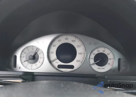 2009 Mercedes-Benz E 350 из США, поврежденный, VIN WDBUF56X29B388169